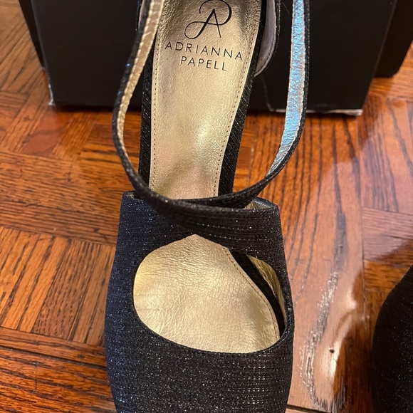 Adrianna Papell Black Women's 4 1/2 inch sparkly Heels - Picture 2 of 3